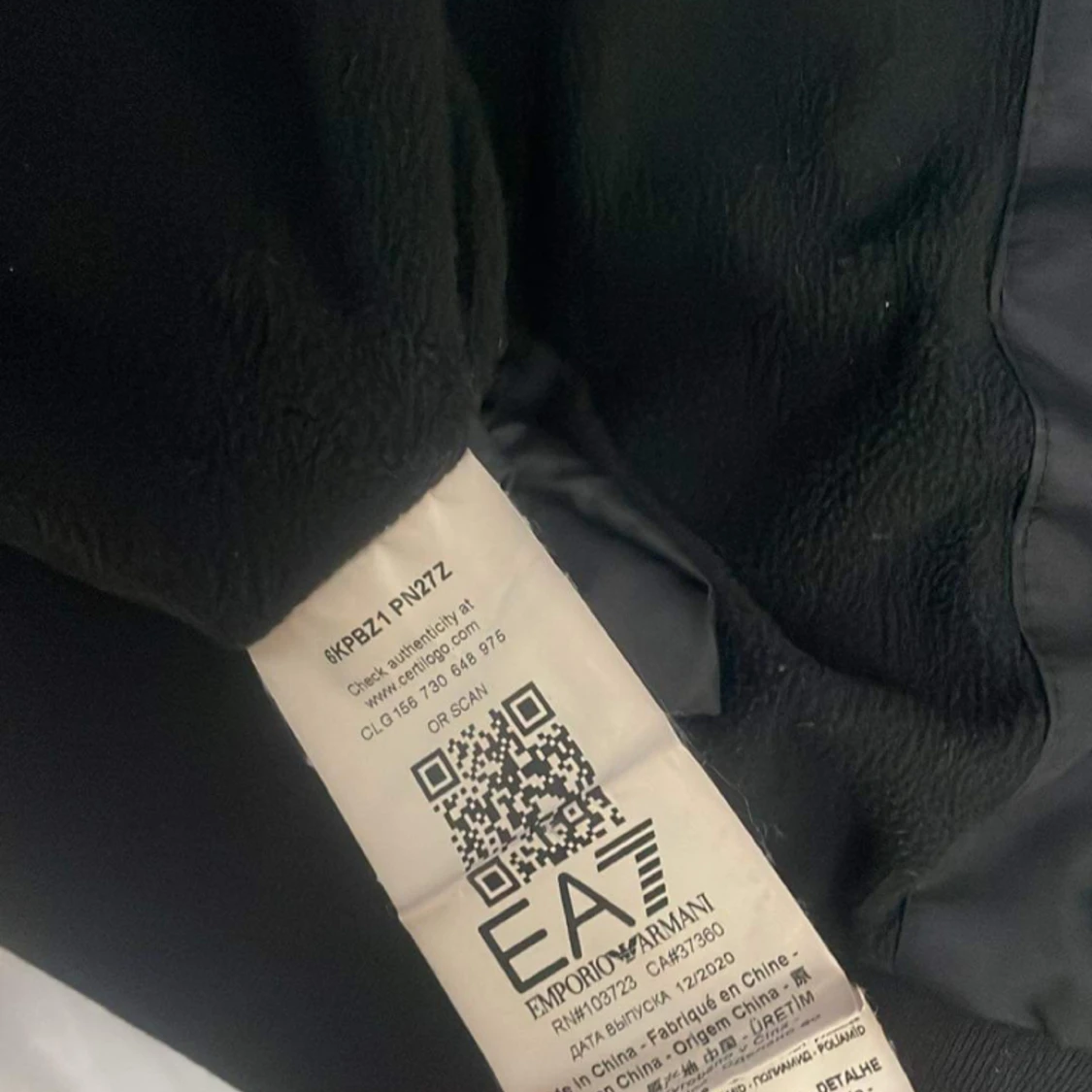 Armani jacka  - 90