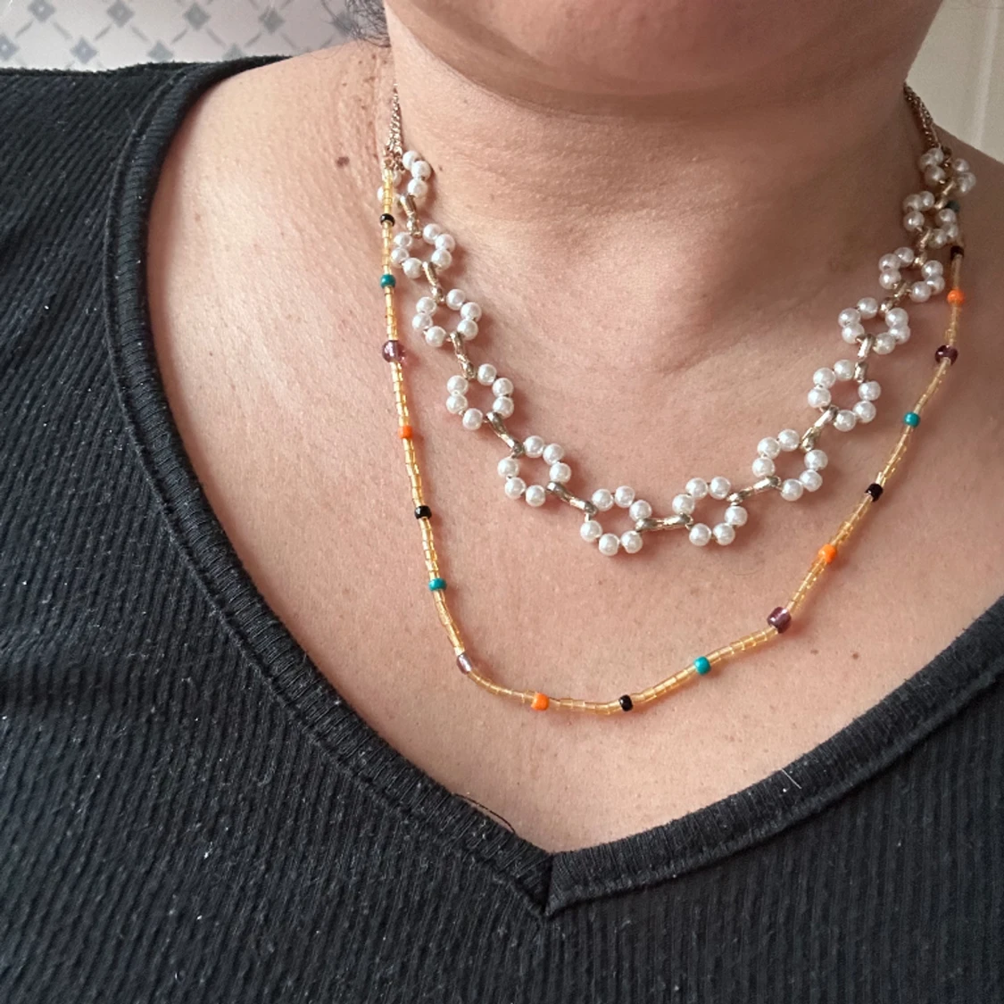 Halsband med pärlor  - 90