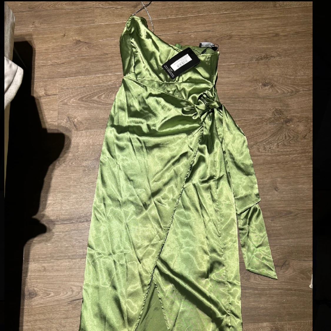 Pretty Little Thing - Lime Diamante Strap One Shoulder Satin wrap Midi Dress - 1