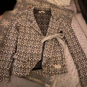 Odd Molly kofta - Knappt använd Odd Molly kofta i storlek 0 som motsvarar xs-s💓