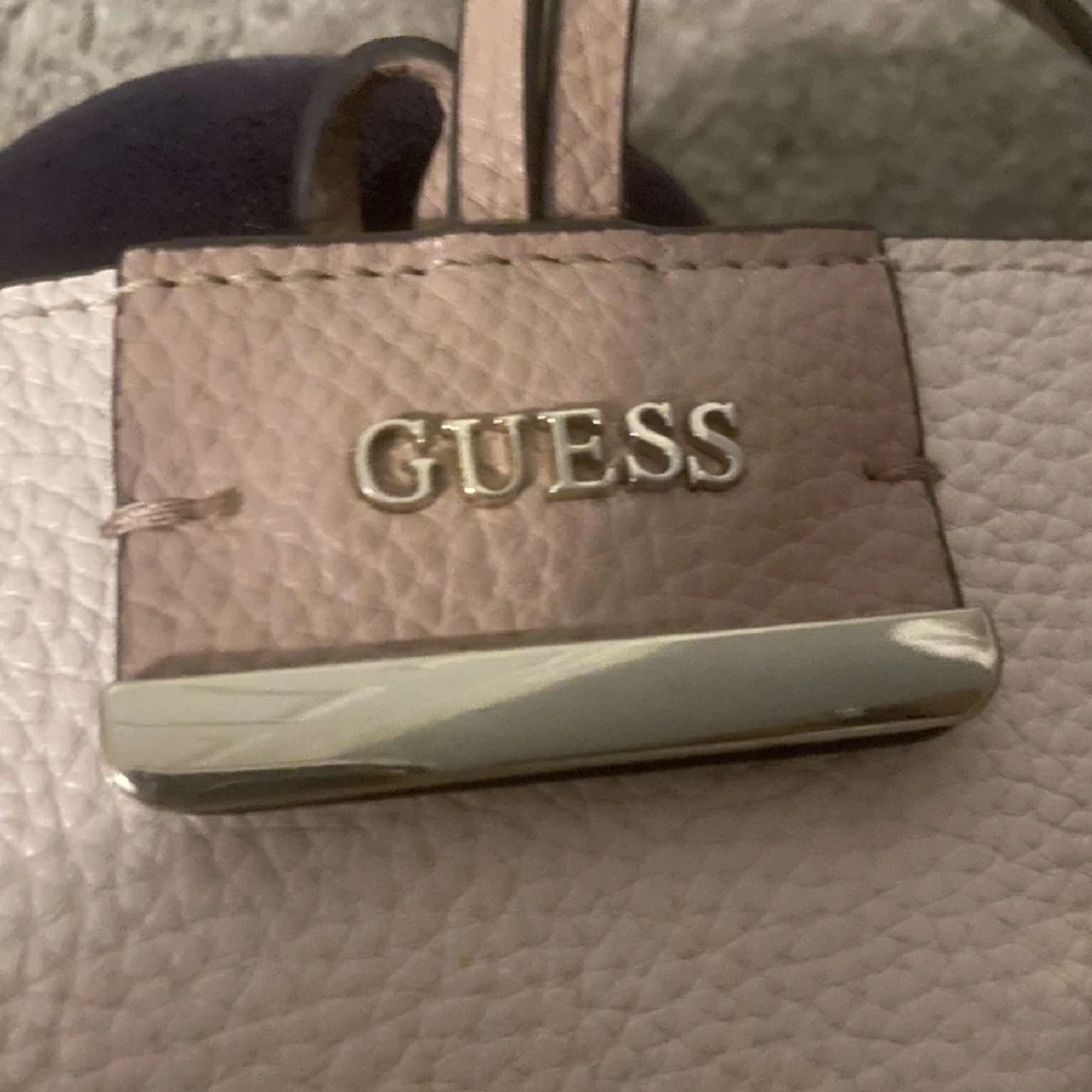 guess väska - 90
