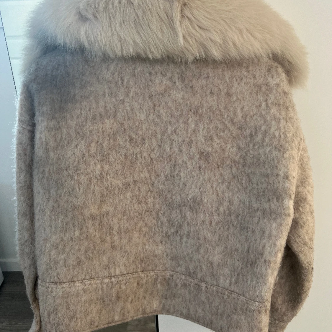 Beige Meotine jacka - 90