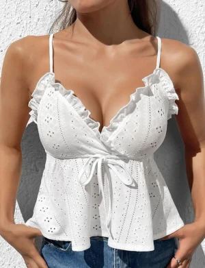 Linne - Söt linne med detaljer💓