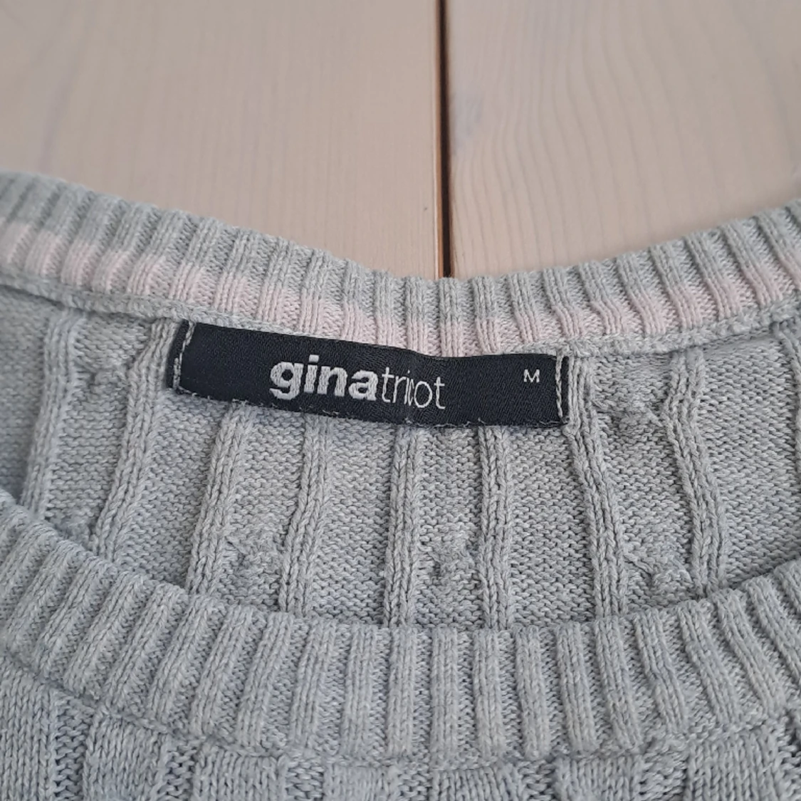 Gina tricot tröja grå - 91
