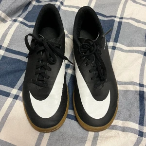 Nike skor - Bra skick, pris kan diskuteras 