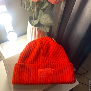 Victorias secret mössa  - Fin mössa från PINK, Victorias secret. Använd Max 5 gånger💕💓💖