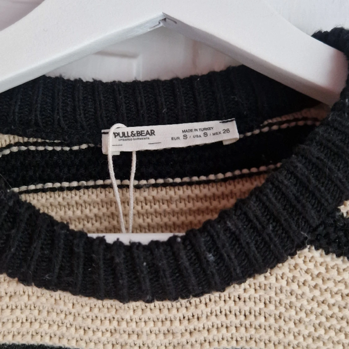 Stickad Tröja S  - 91