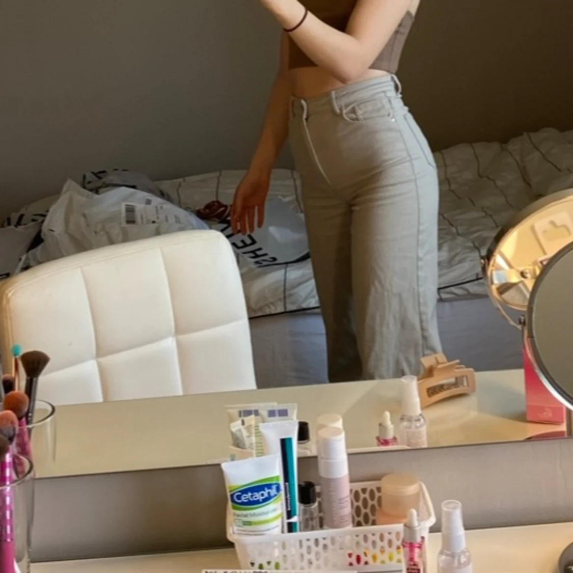 Beige/grå byxor H&M