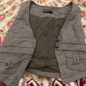 Soyaconcept väst - Meddela för mer foton