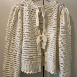 H&m cardigan - Wore three times only. Almost new. Size M