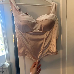 Topp  - Oanvänd topp 