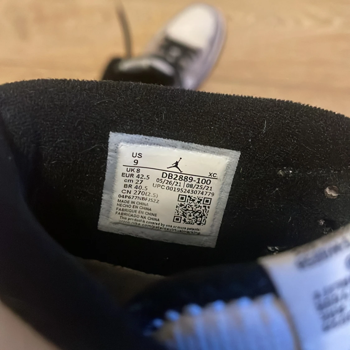 Jordan 1 Gore-Tex “bone” - 91