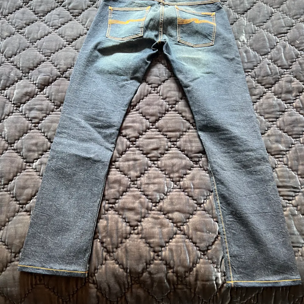 Snygga nudie jeans modem denim!. Jeans & Byxor.