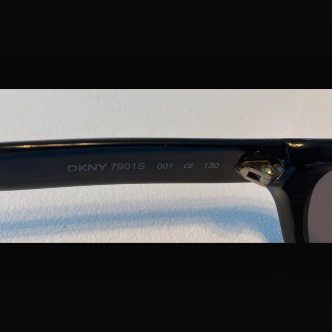 Dkny solglasögon - 92