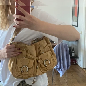 Läderväska från Francesco Biasa💓 - Superfin väska!💓Använd men i fint skick!!💓