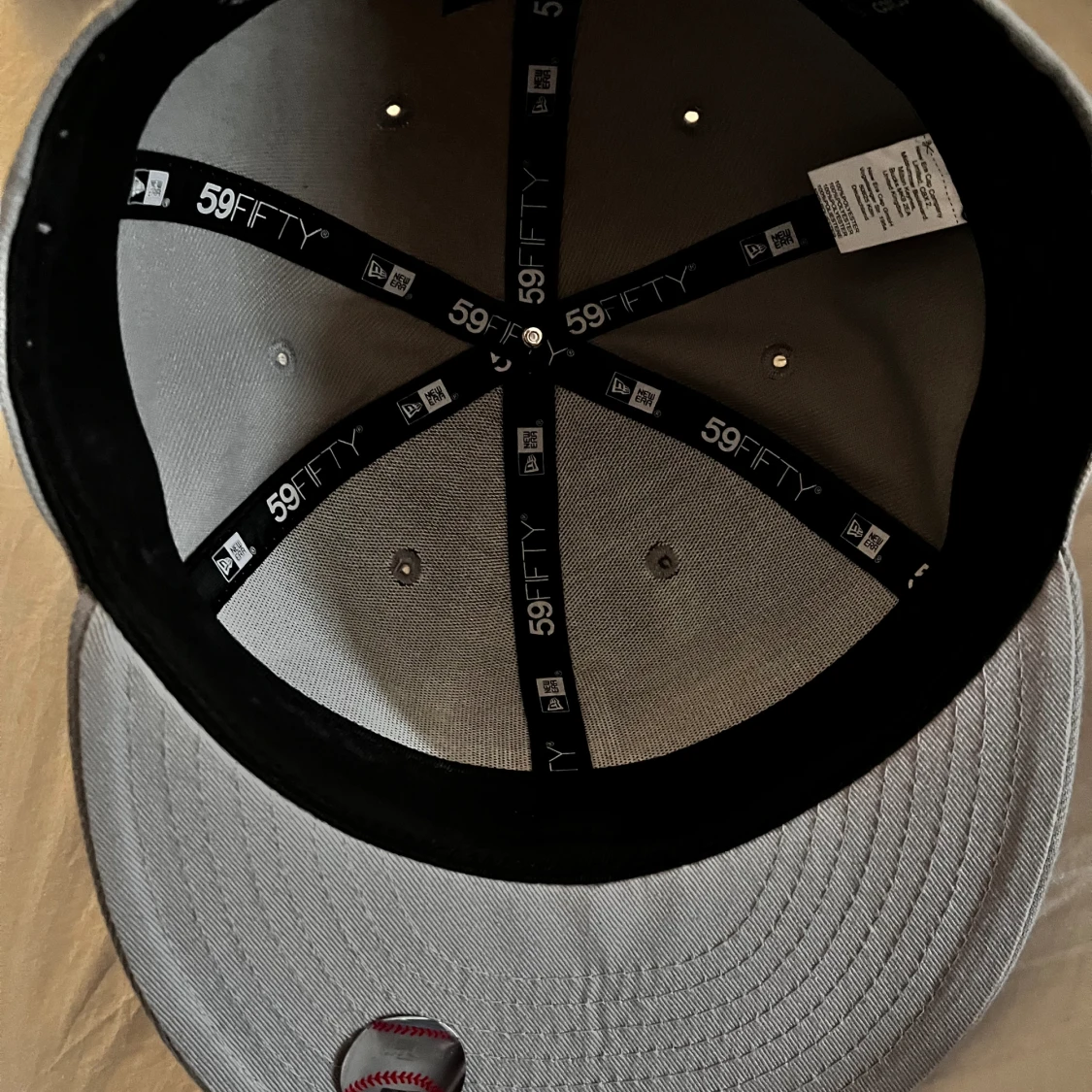 En grå LA baseball keps  - 92