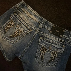 Miss Me shorts - Supersnygga shorts ifrån Miss Me som är välanvända, inga defekter!