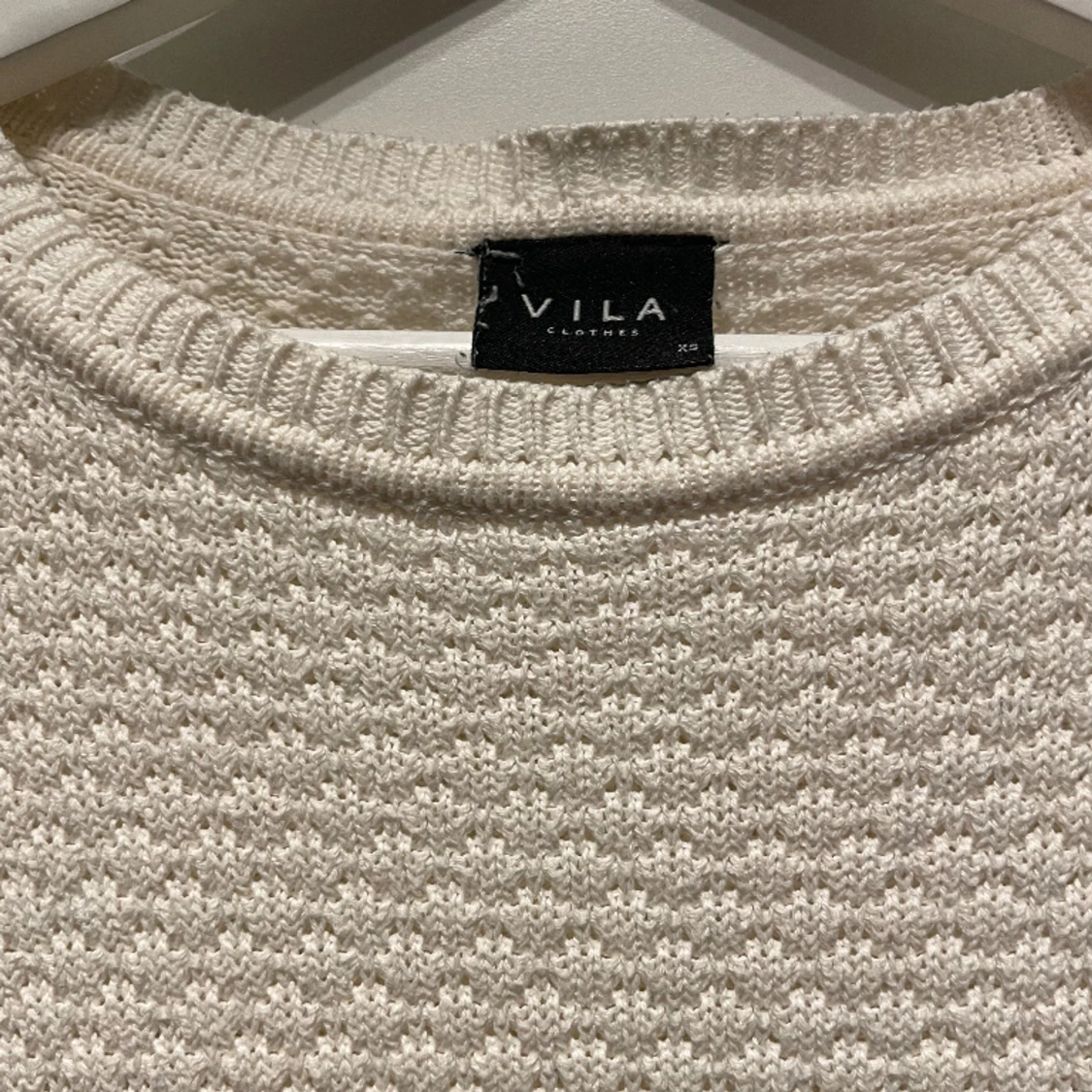 Stickad tröja ifrån Vila - 90