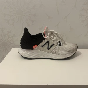 Sneakers  - Sneakers  Mycket bra skick 