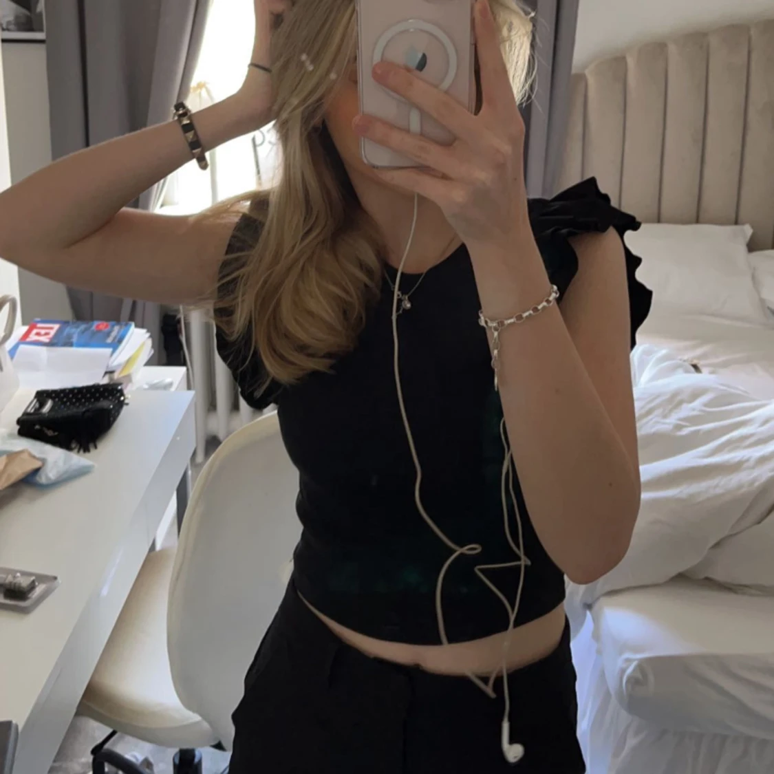 Supersöt volang topp från Zara  - 90