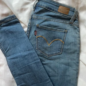 Levis jeans - Low waiste 