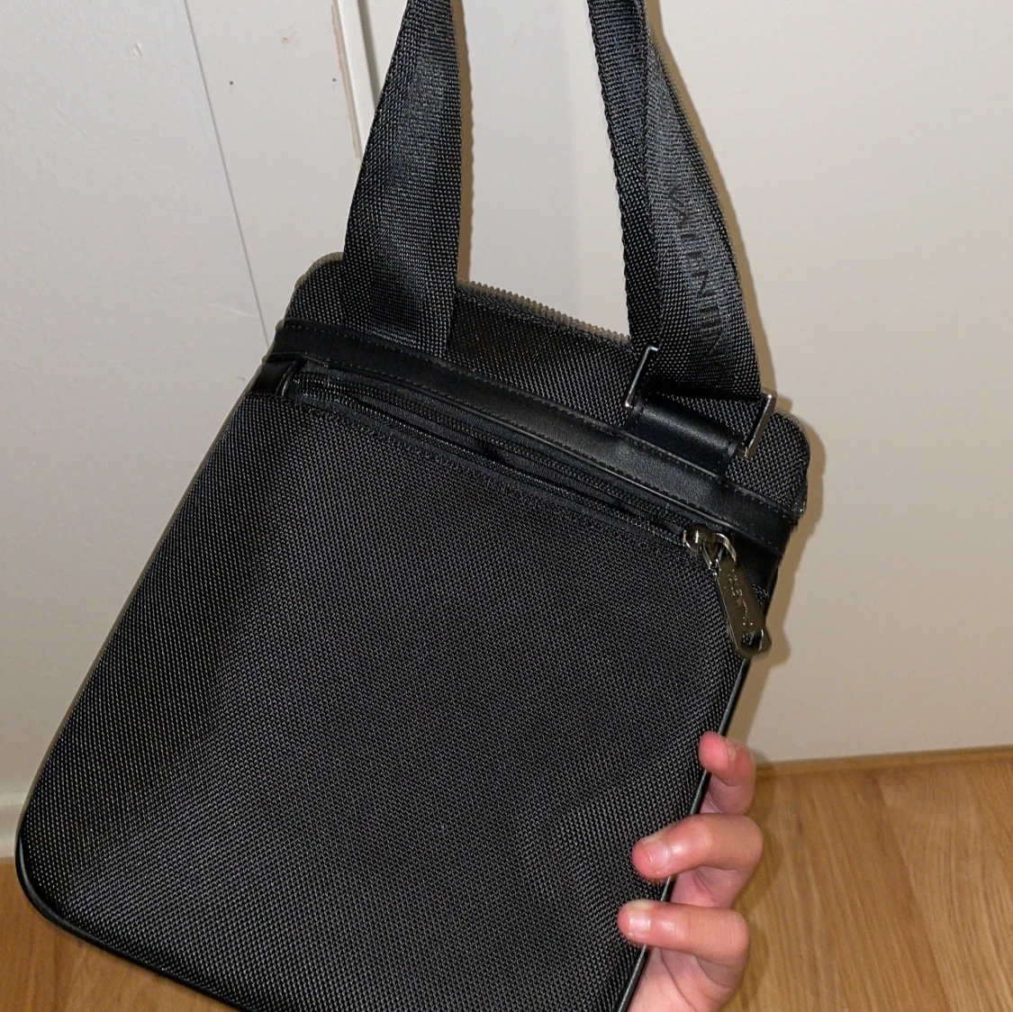 Valentino väska  - 93