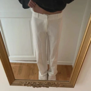 Kostymbyxor  - Randiga superfina kostymbyxor från madlady, storlek 34/regular!