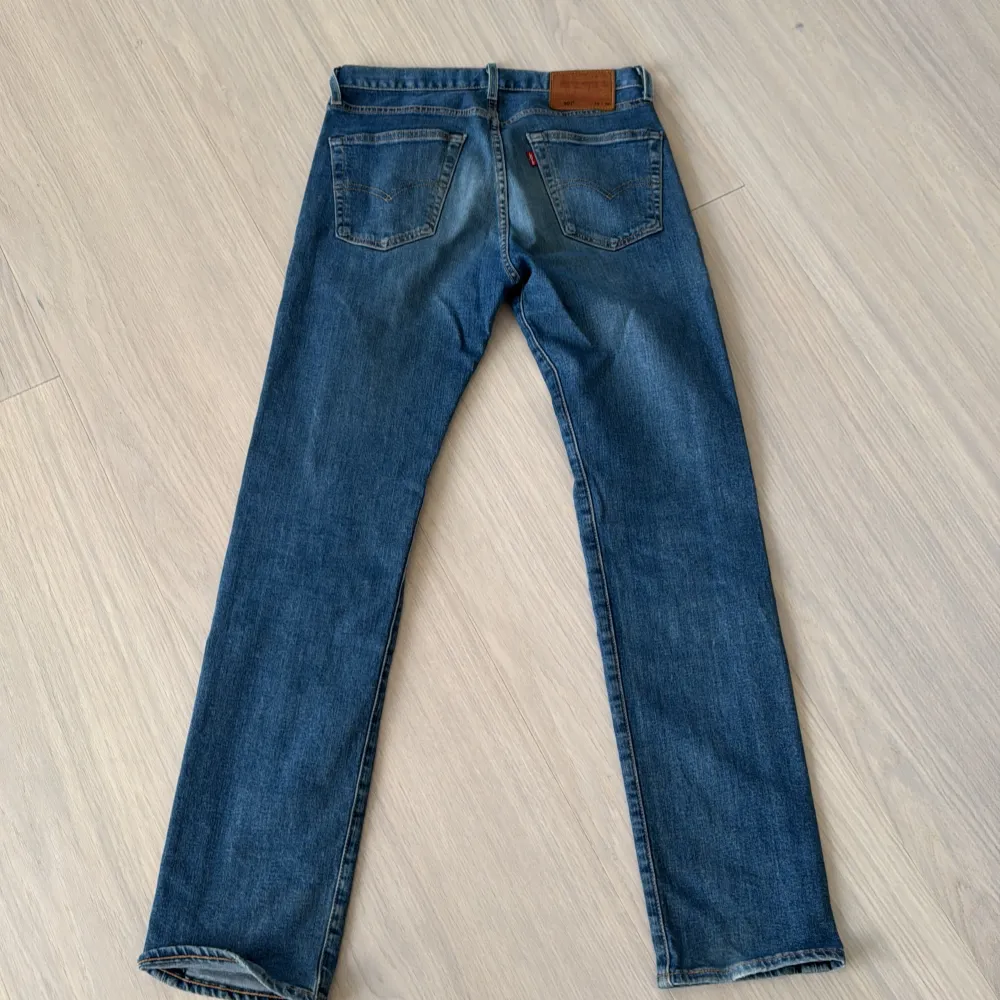 W29 L32 bra skick och bra passform . Jeans & Byxor.