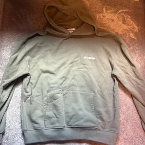 Que sera sera hoodie - Que sera sera hoodie strl L i bra skick