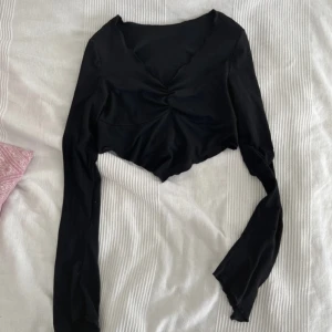 Croptop - Snygg topp i skönt material