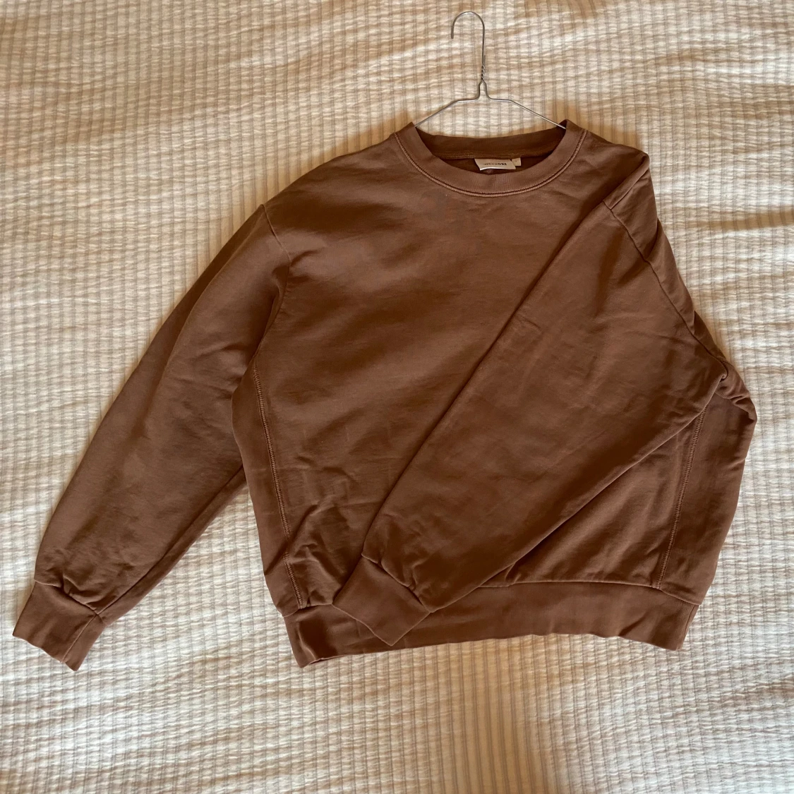 Brun weekday crewneck