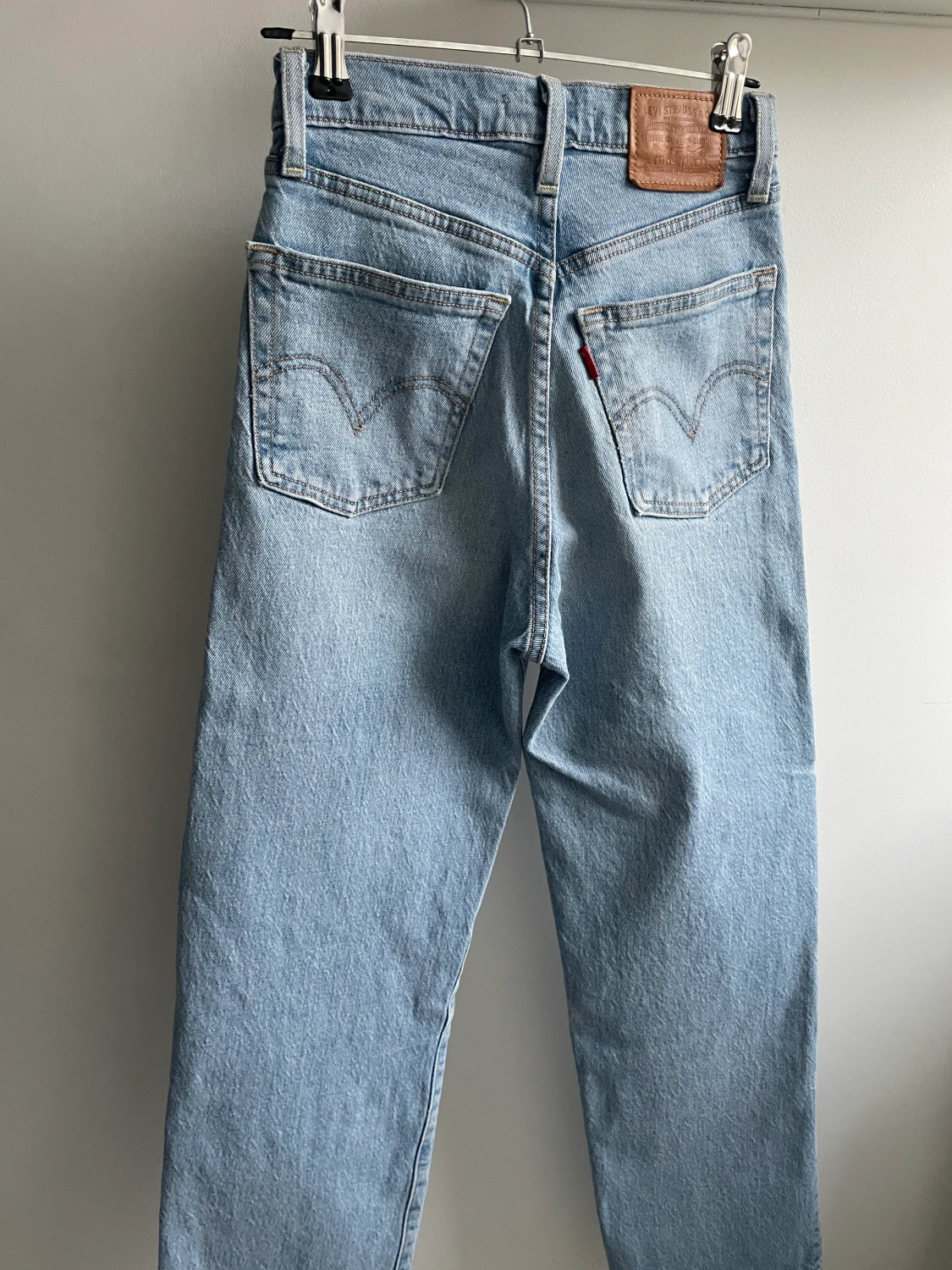 Levis jeans