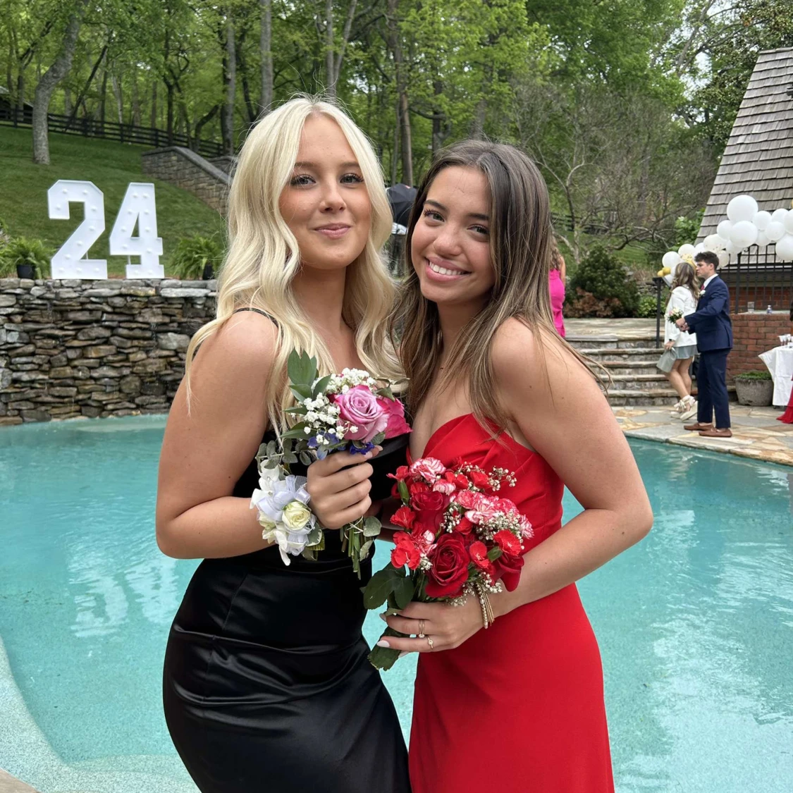 Svart klänning  - 92