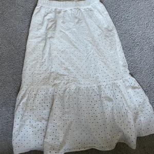 Långkjol från lindex - Fin långkjol från Lindex🥰 Fint skick