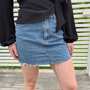 Jeanskjol - Minikjol i denim