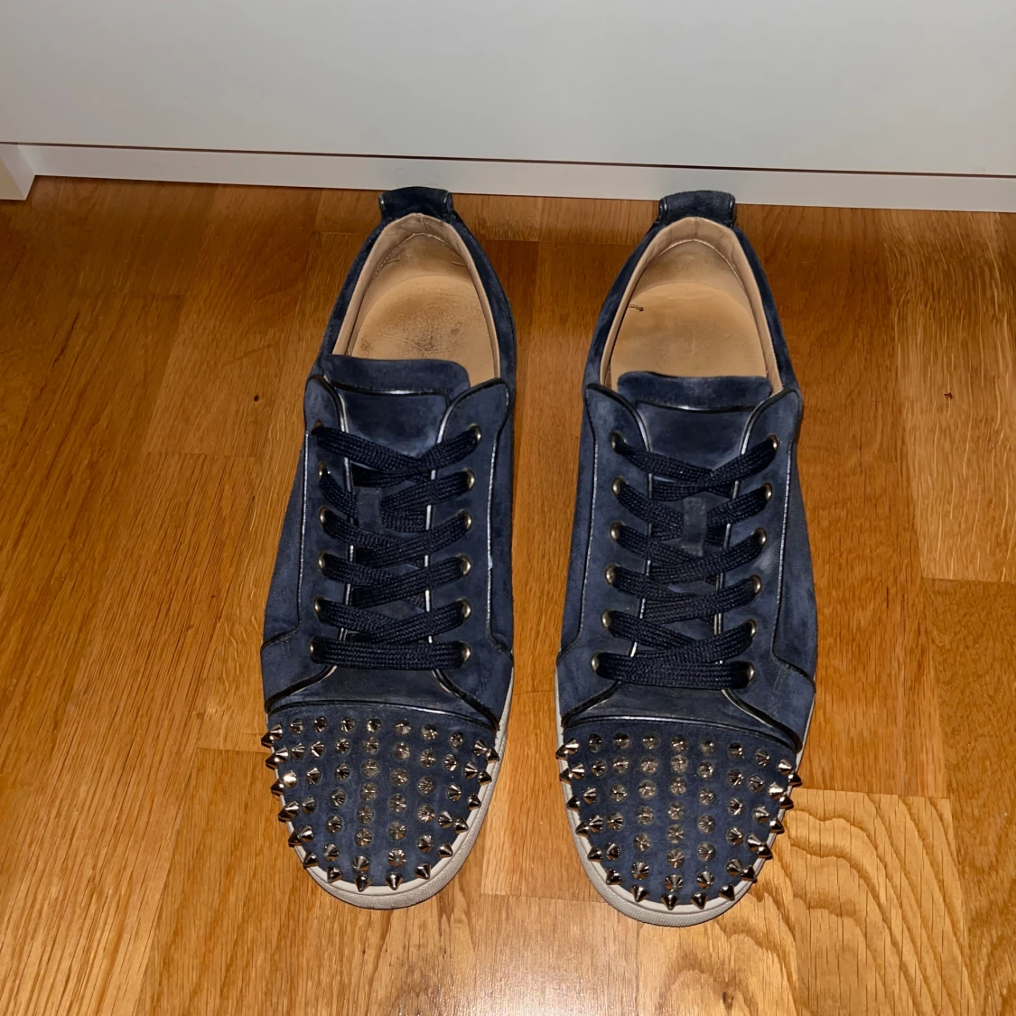 Louboutin Skor  - 90