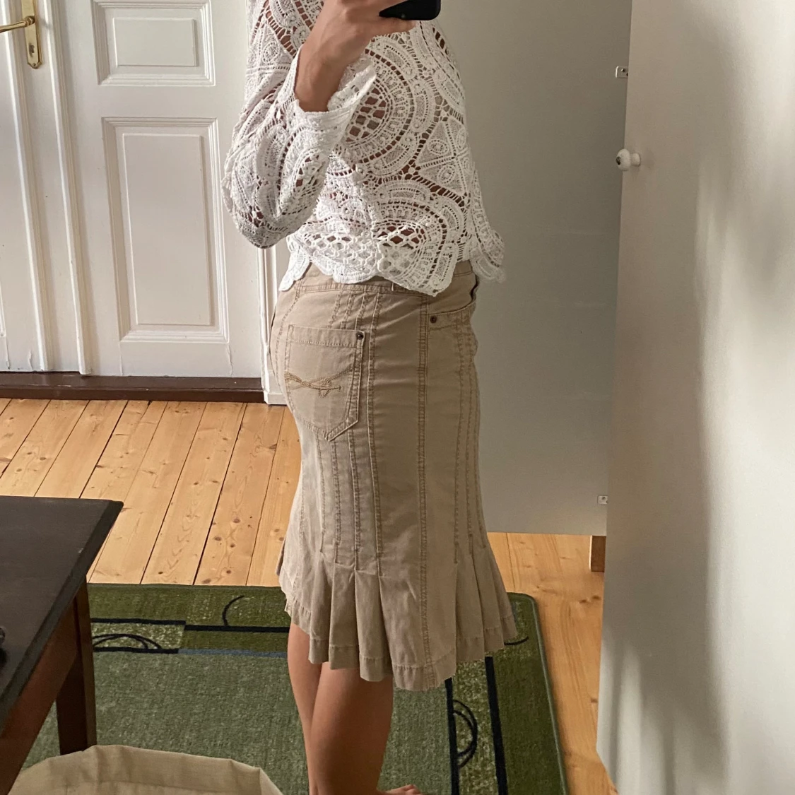 Lågmidjad beige Y2K kjol - 91