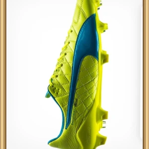 Oanvända nya fotbollsskor  - Oanvända nya Puma evo SPEED SL Lth FG fotbollsskor storlek 42. Original pris 2500 kr mitt pris 800 Kr.