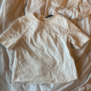 T-shirt💕 - Så fin tröja från zara💕