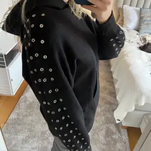 Hoodie från zara som inte längre säljs i butik 😇