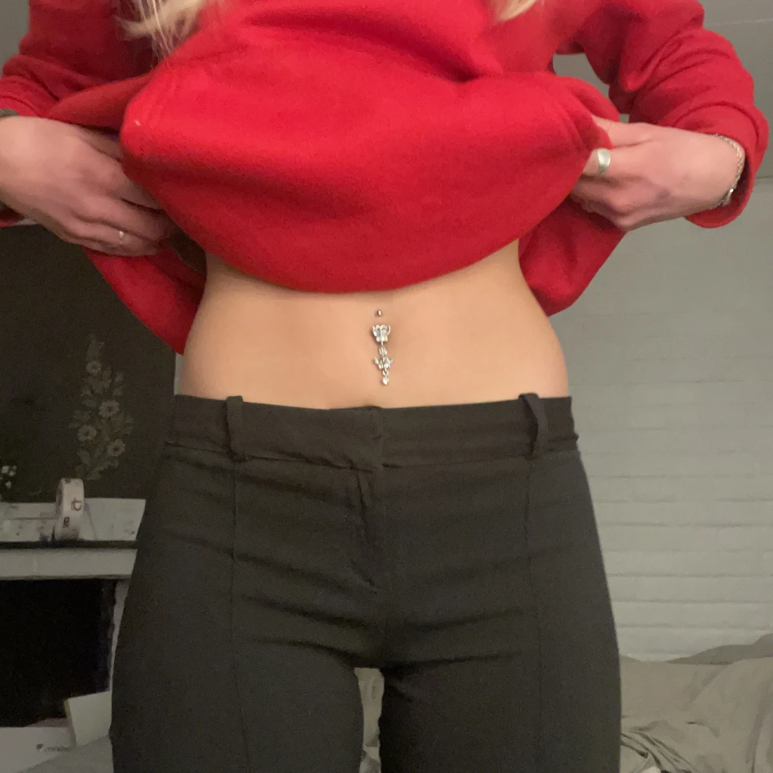 Lågmidjade kostymbyxor