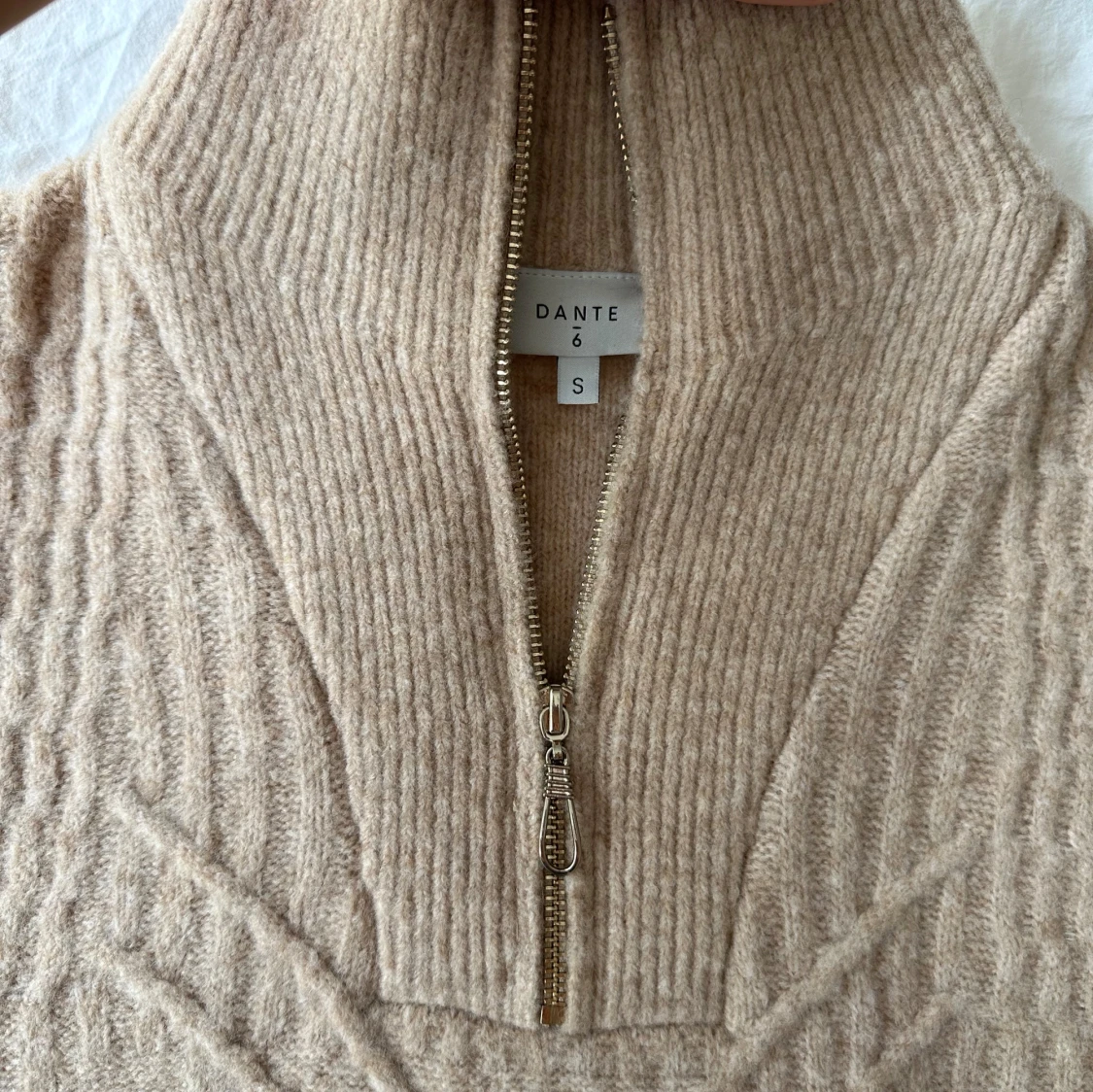 Stickad tröja  - 92