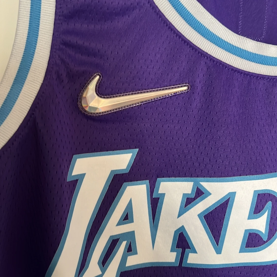 LEBRON JAMES Basketlinne - 91