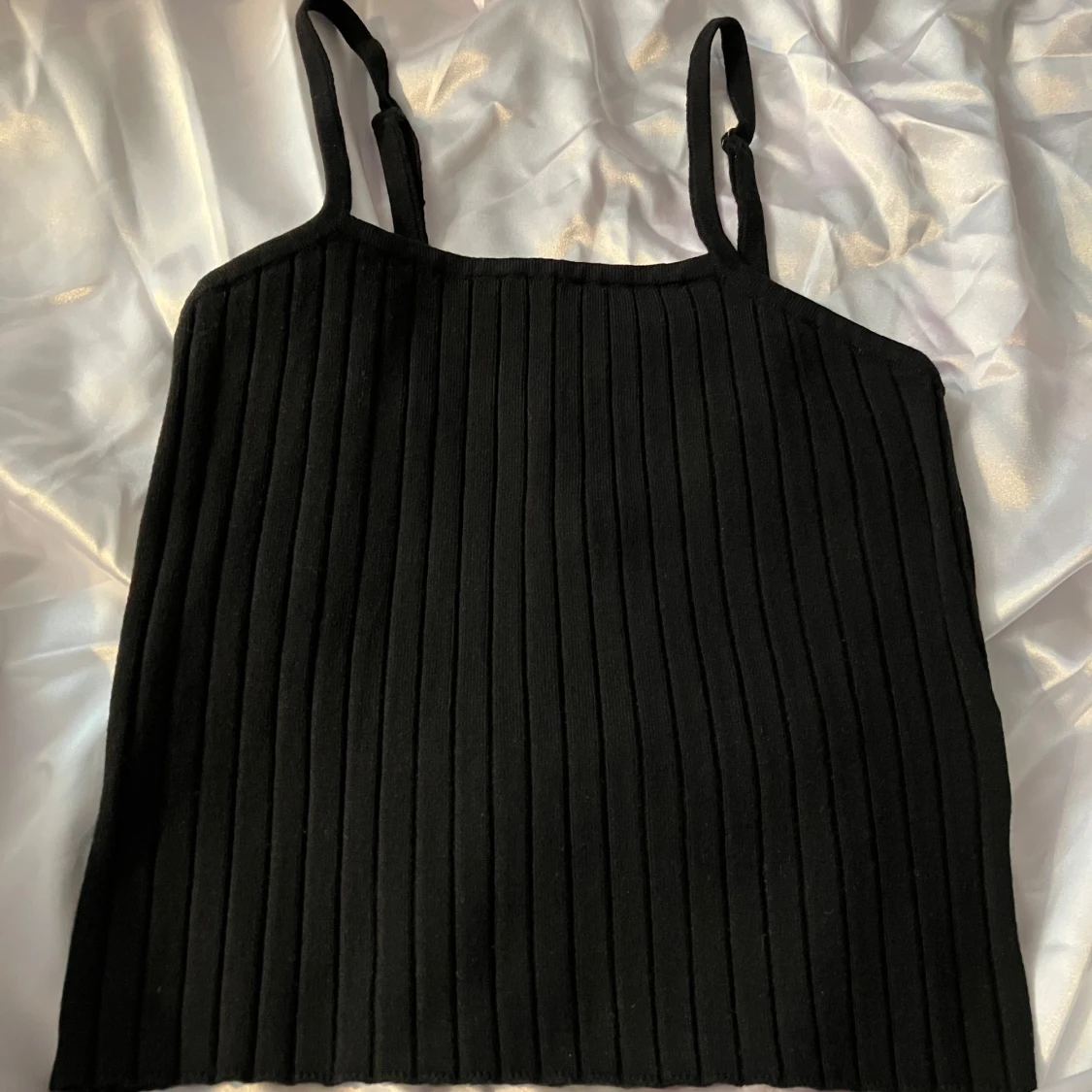 Helt ny svart topp - 90