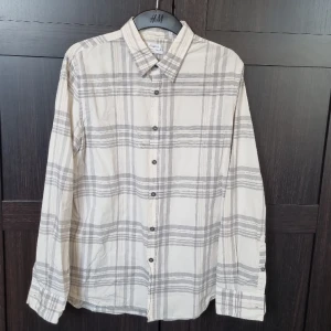 Skjorta Flippa K - Fin skjorta i stl M