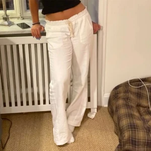 ROXY linnebyxor - Passar på mig som har strl S 💗 Inga defekter, köpt i somras 🫶