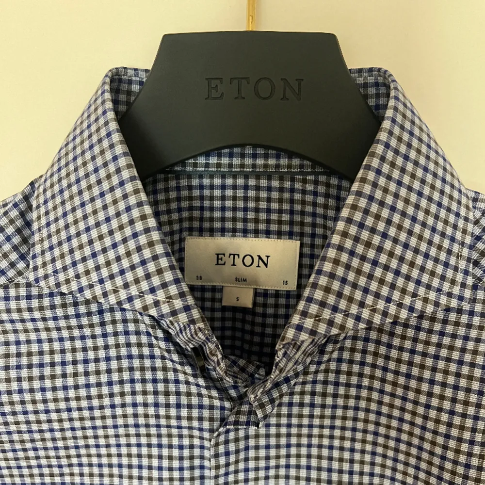 Välbevarad ETON skjorta  Storlek 38 Slim . Skjortor.