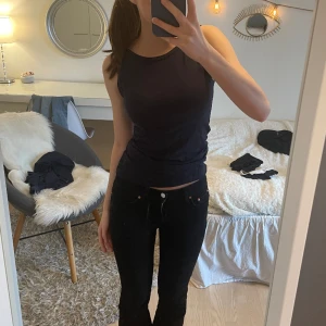 snygg top från cubus! - utmärkt skick!💕