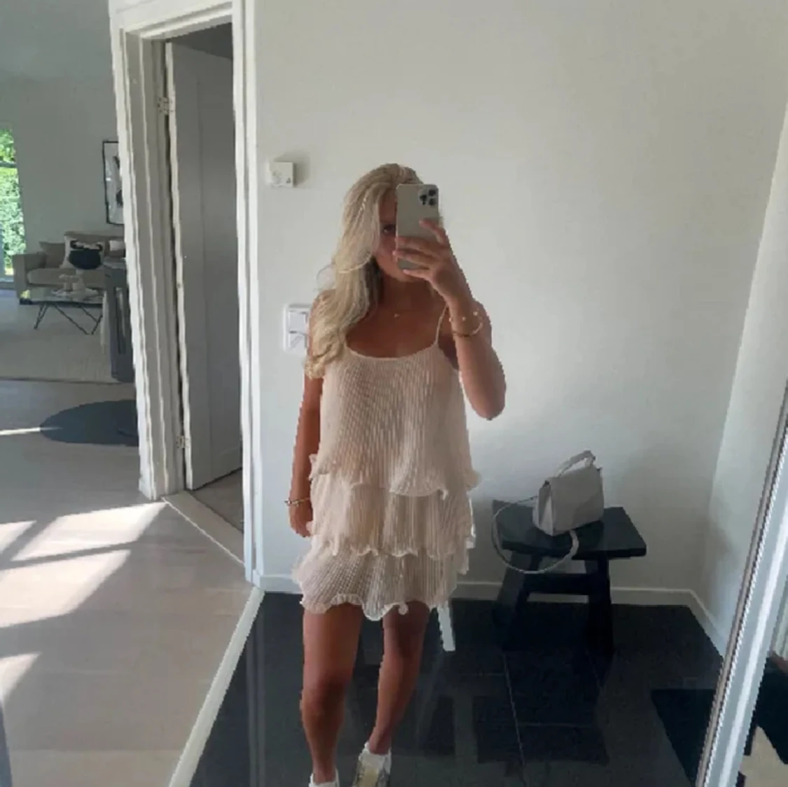 Hm volang klänning  - 92