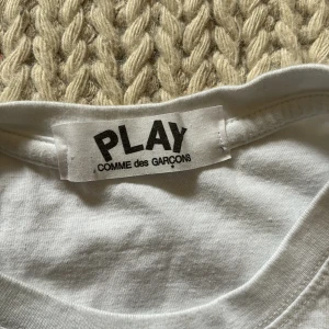 Connery ses garcons tröja vit - 8/10 skick använd 2-3 gånger 